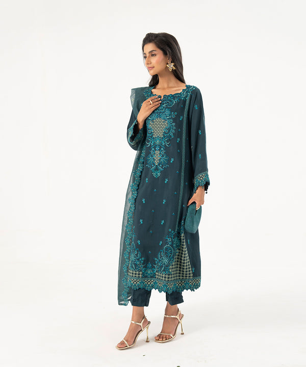 3PC - Embroidered Lawn Suit