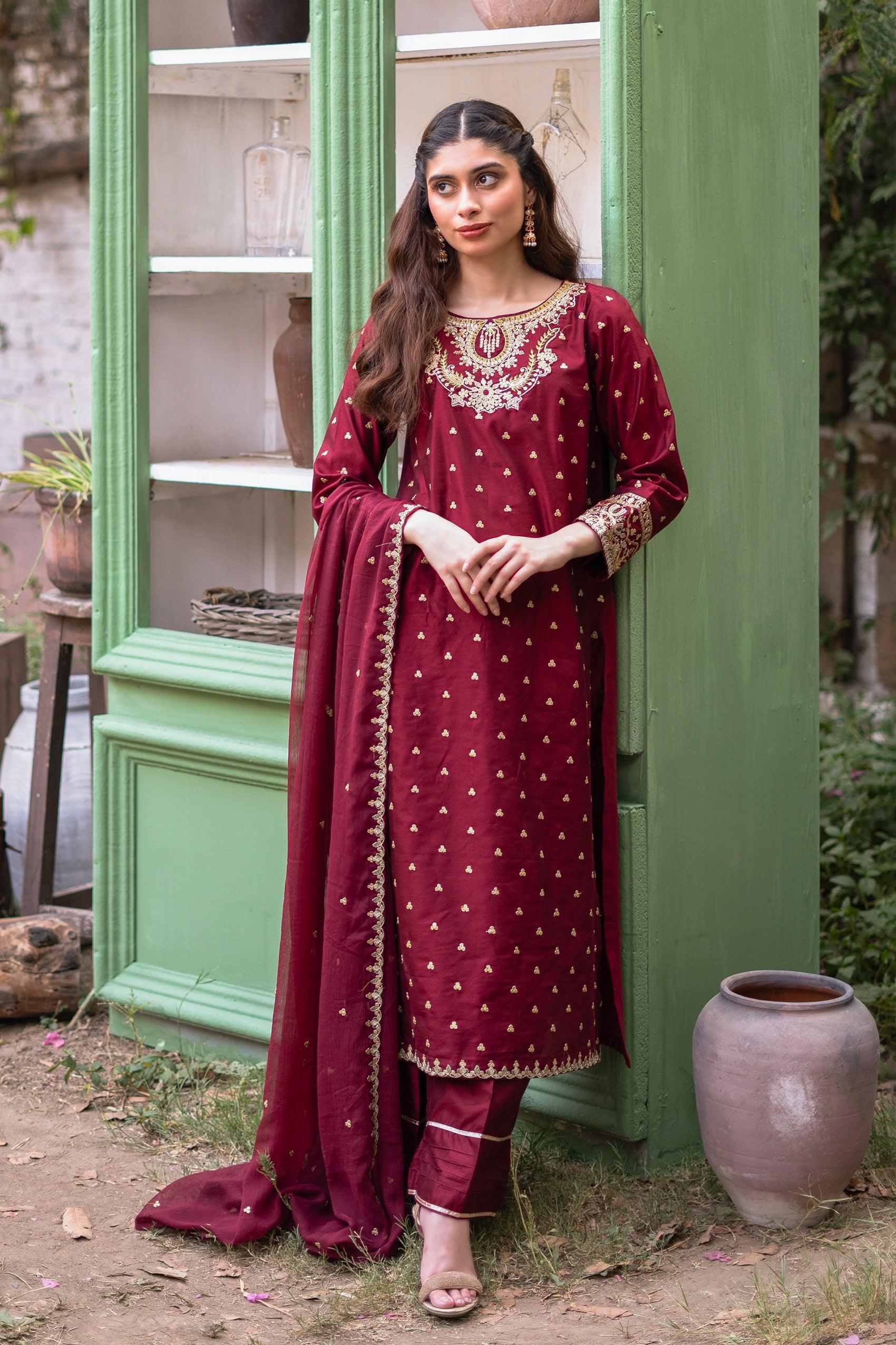 Baharaneh (Maroon) KLX-00922 (3 PC) - Kross Kulture 