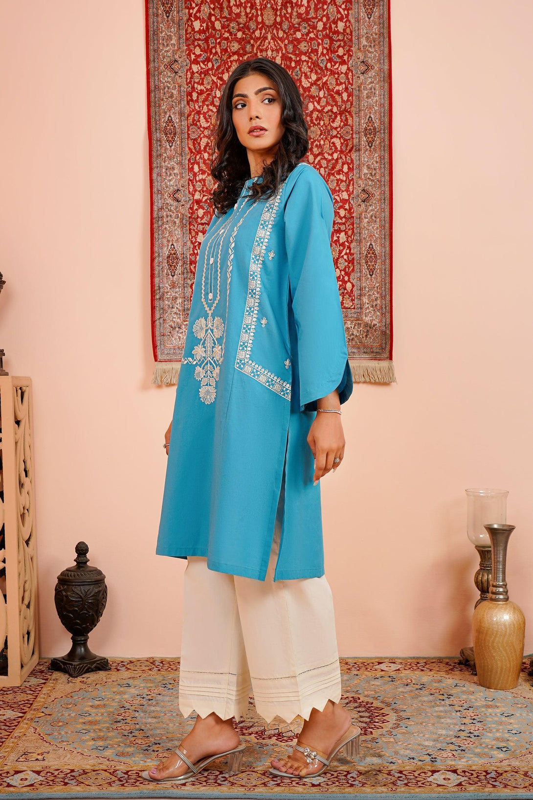 NEUTRALS EMBROIDERED KE-230550 - Kross Kulture 