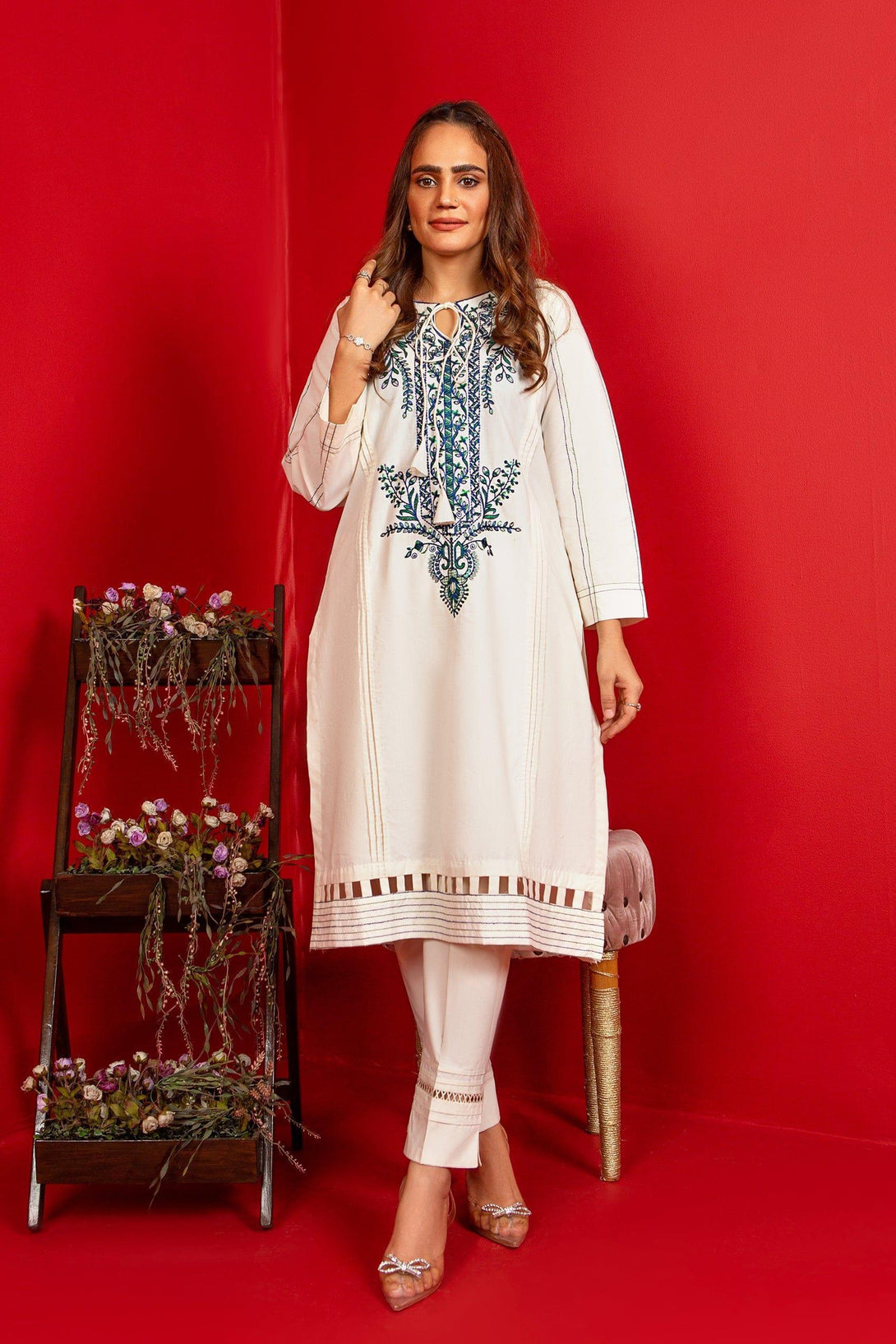 NEUTRALS EMBROIDERED KE-230557 - Kross Kulture 